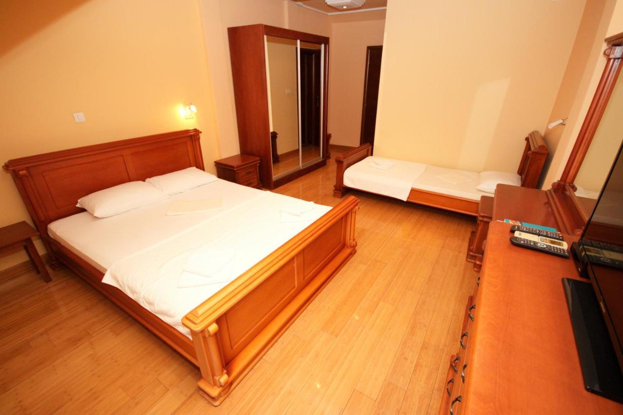 Hotel Rr Herceg Novi Exterior foto